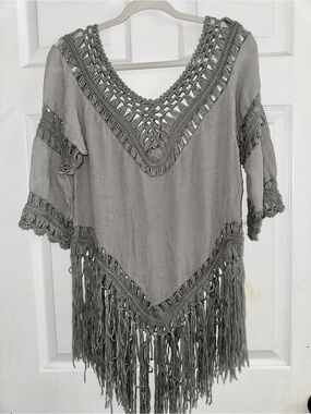 Gray Crochet Fringe V‑Neck Women's Top